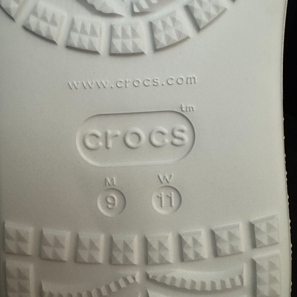 Crocs Unisex Classic Crush Platform Clogs White, Size 9/M 11/W NWOB - Picture 10 of 10